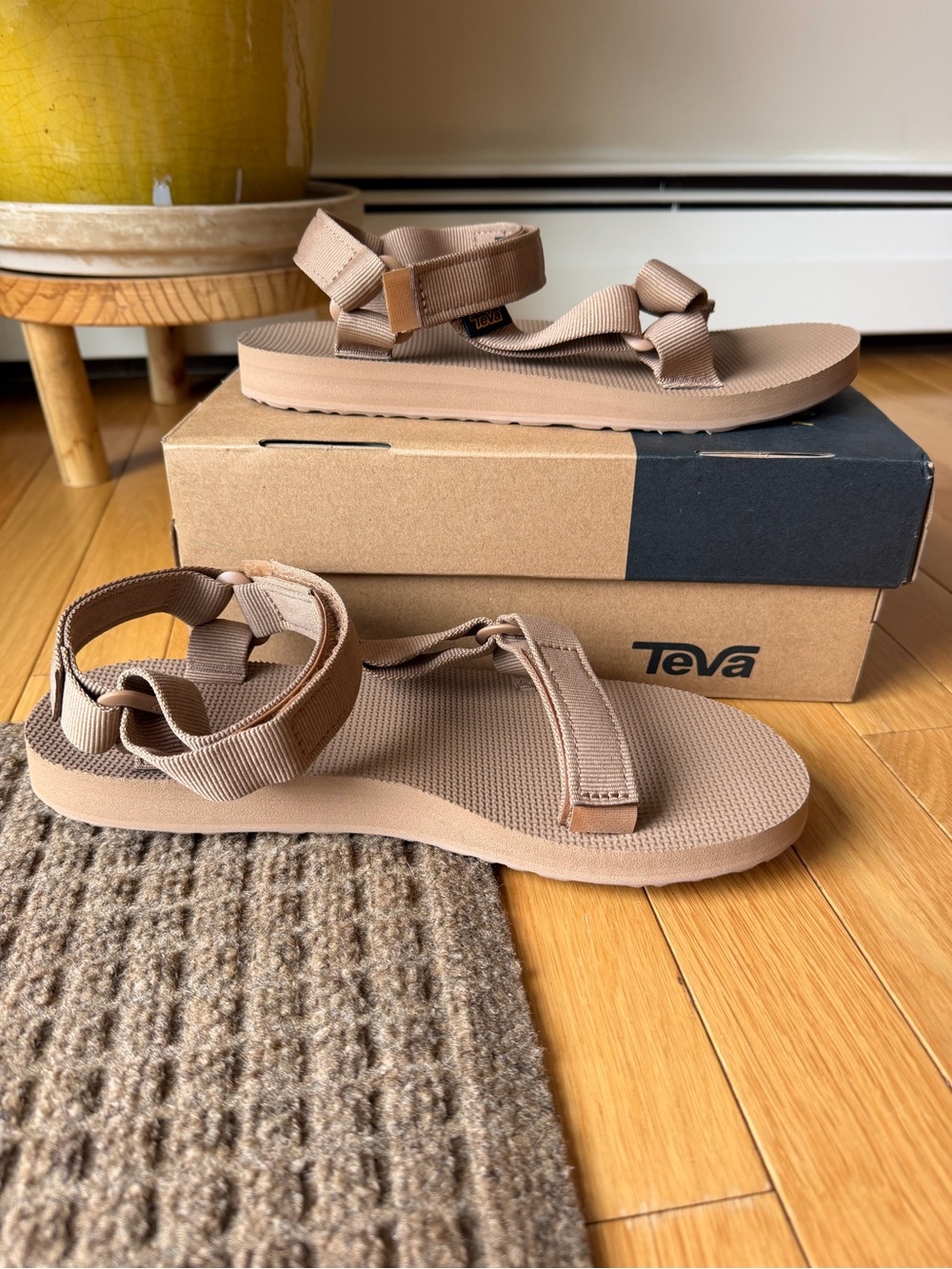 Teva Sandals in Taupe NIB